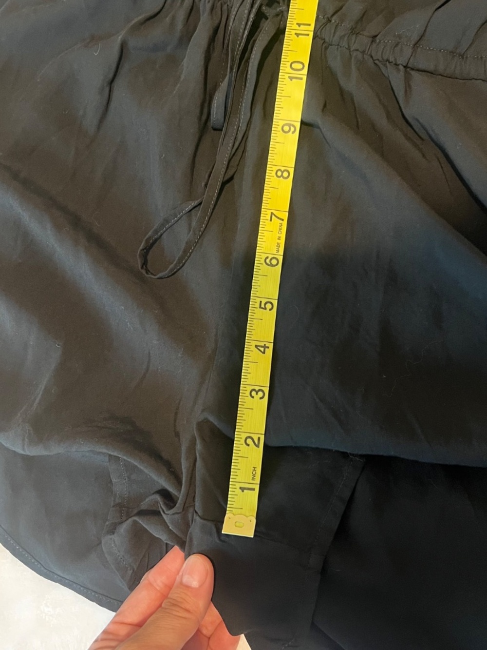 GAP NWT Black Long Sleeve Rayon Romper Drawstring Waist Pockets Size M - Picture 15 of 16